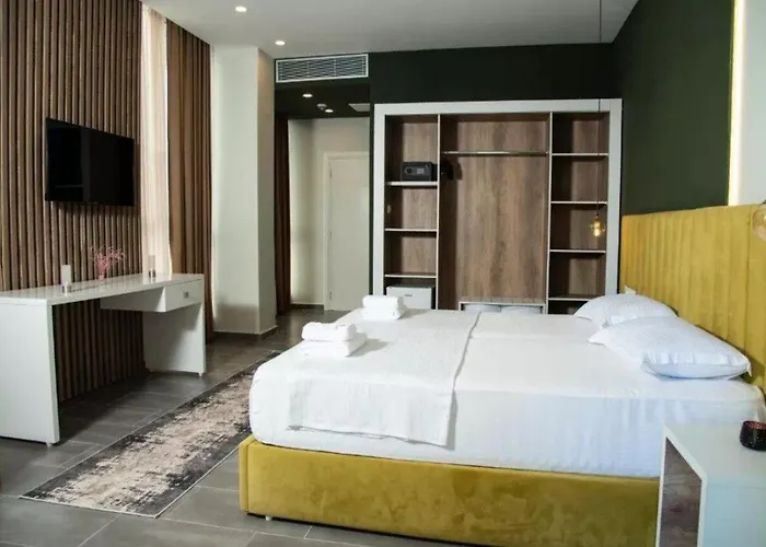 Lejlighed 1 Bedroom With Sea View Balcony In