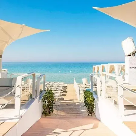 1 Bedroom With Sea View Balcony In Апартаменты
