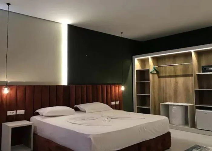 1 Bedroom With Sea View Balcony In *