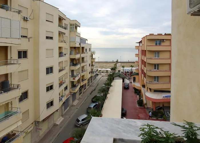 Apartment 1 Bedroom With Sea View Balcony In