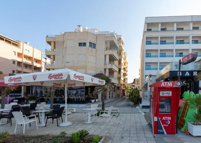 1 Bedroom With Sea View Balcony In Apartment Durrës